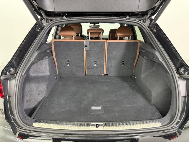 Photo of 2024 Mythos Black Metallic Audi Q3