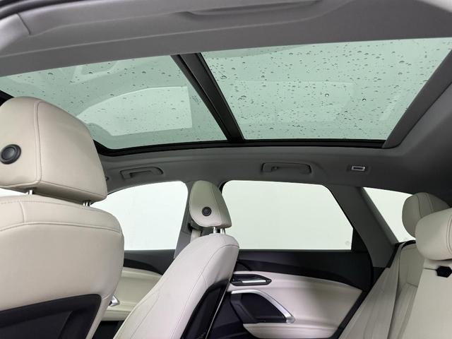 Photo of 2025 Glacier White Metallic Audi Q5