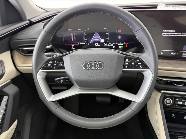 Photo of 2025 Glacier White Metallic Audi Q5