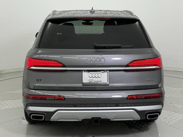 Photo of 2025 Samurai Gray Metallic Audi Q7