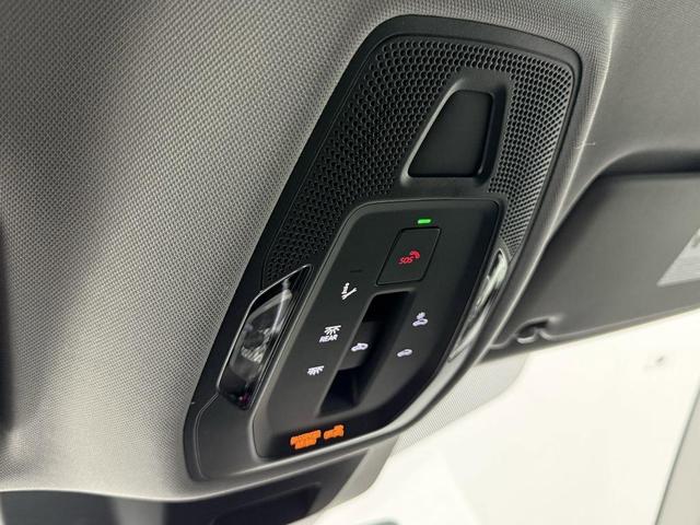 Photo of 2025 Mythos Black Metallic Audi Q5