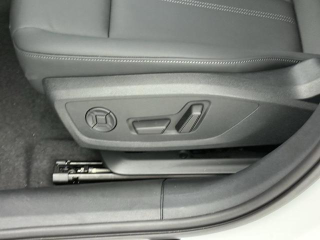 Photo of 2025 Arkona White Audi A5