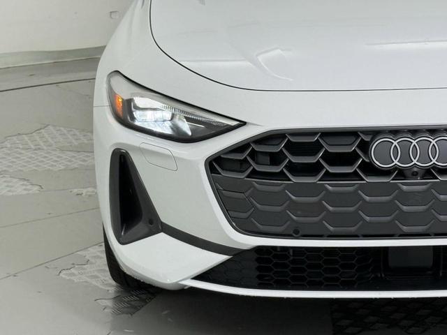 Photo of 2025 Arkona White Audi A5