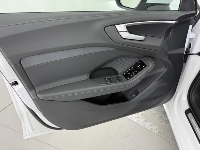 Photo of 2025 Arkona White Audi A5
