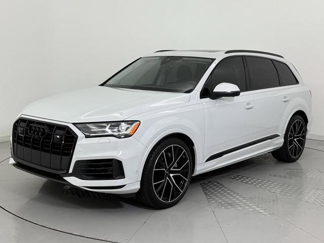 Photo of 2023 White Audi Q7