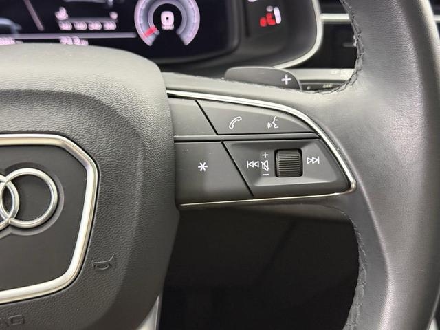 Photo of 2023 White Audi Q7