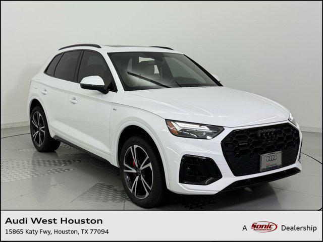 Photo of 2025 Arkona White Audi Q5