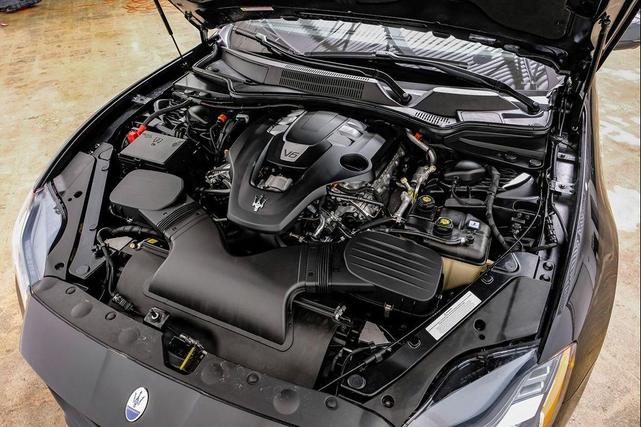Photo of 2022 Nero Ribelle Metallic Maserati Quattroporte