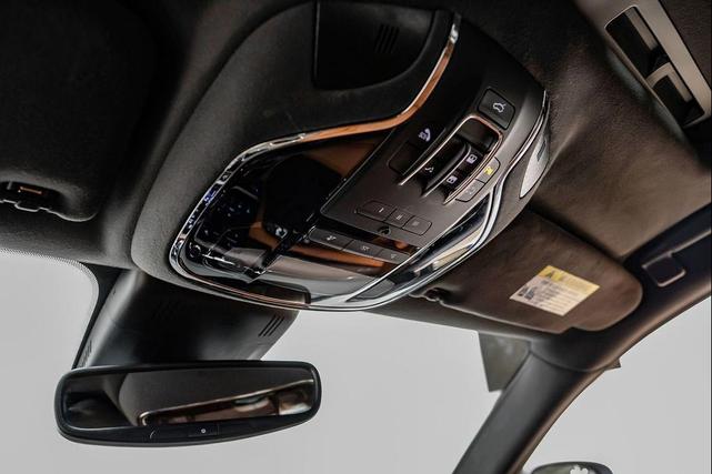 Photo of 2022 Nero Ribelle Metallic Maserati Quattroporte