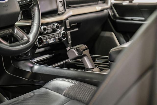 Photo of 2022 Agate Black Metallic Ford F-150