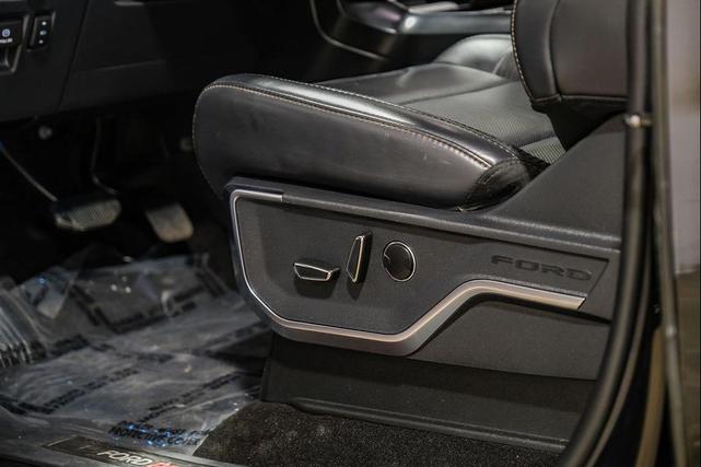 Photo of 2022 Agate Black Metallic Ford F-150