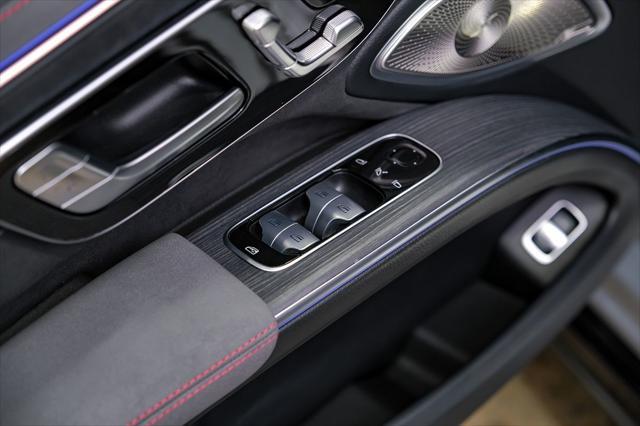 Photo of 2022 Cirrus Silver Metallic Mercedes-Benz EQS 450+
