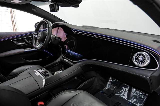 Photo of 2022 Cirrus Silver Metallic Mercedes-Benz EQS 450+