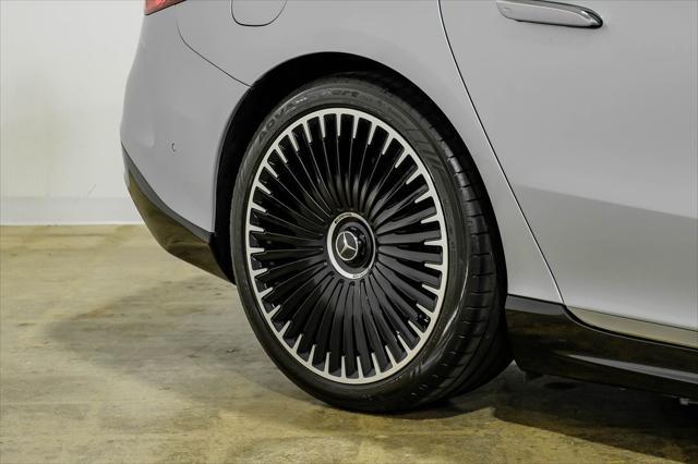 Photo of 2022 Cirrus Silver Metallic Mercedes-Benz EQS 450+