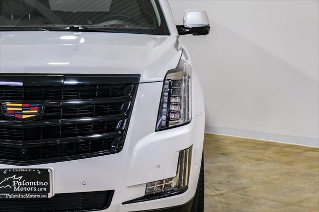 Photo of 2018 Crystal White Tricoat Cadillac Escalade