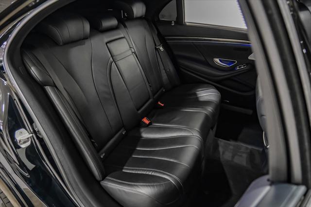 Photo of 2017 Black Mercedes-Benz S-Class