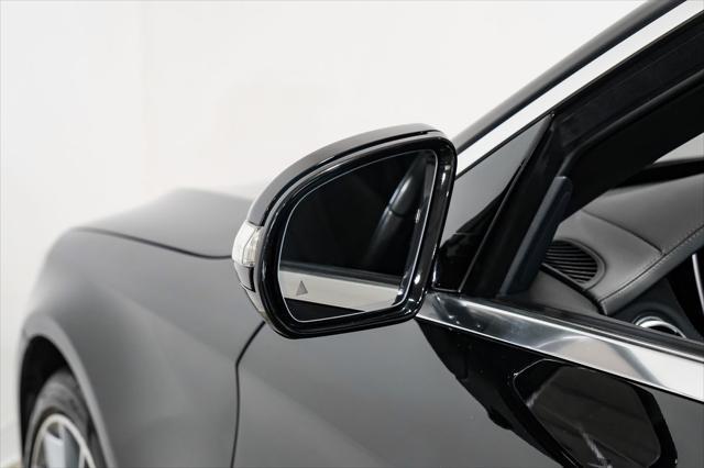 Photo of 2017 Black Mercedes-Benz S-Class