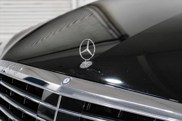Photo of 2017 Black Mercedes-Benz S-Class