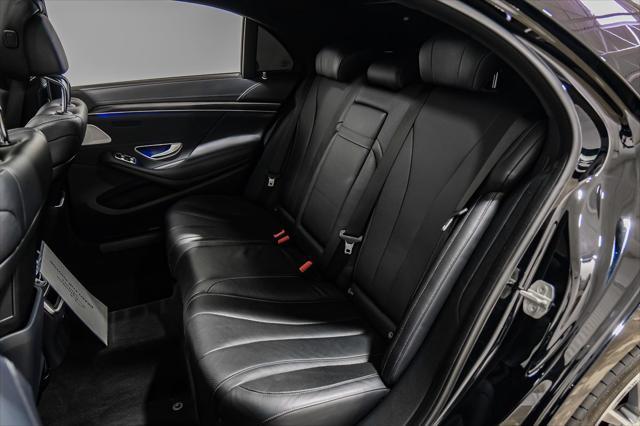 Photo of 2017 Black Mercedes-Benz S-Class