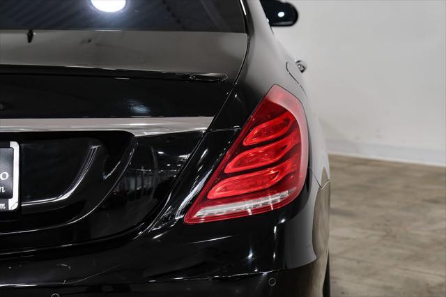 Photo of 2017 Black Mercedes-Benz S-Class