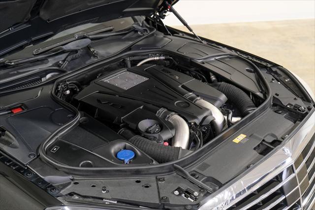 Photo of 2017 Black Mercedes-Benz S-Class