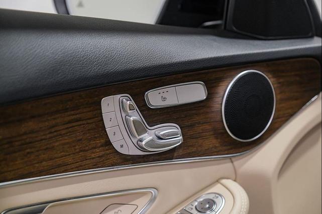 Photo of 2021 Brilliant Blue Metallic Mercedes-Benz C-Class