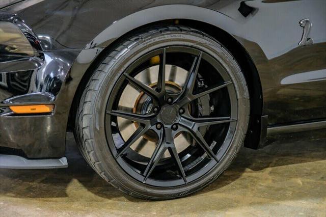 Photo of 2014 Black Ford Shelby GT500