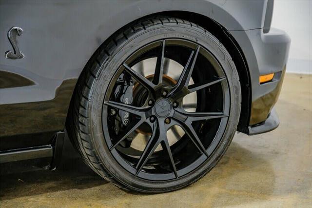 Photo of 2014 Black Ford Shelby GT500