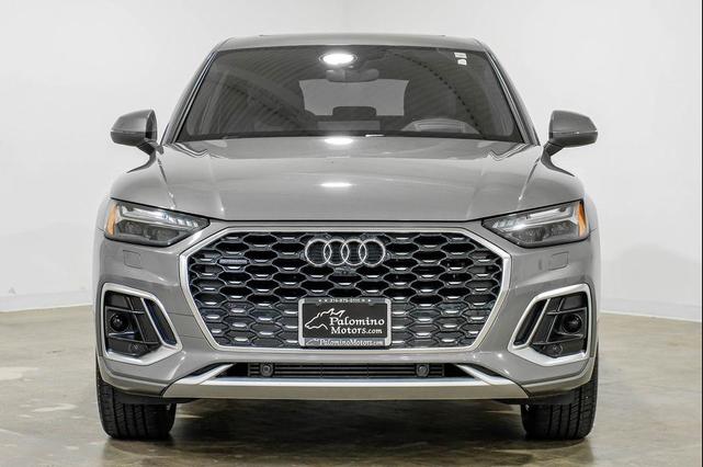 Photo of 2023 Daytona Gray Pearl Effect Audi Q5