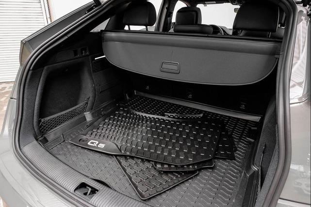 Photo of 2023 Daytona Gray Pearl Effect Audi Q5