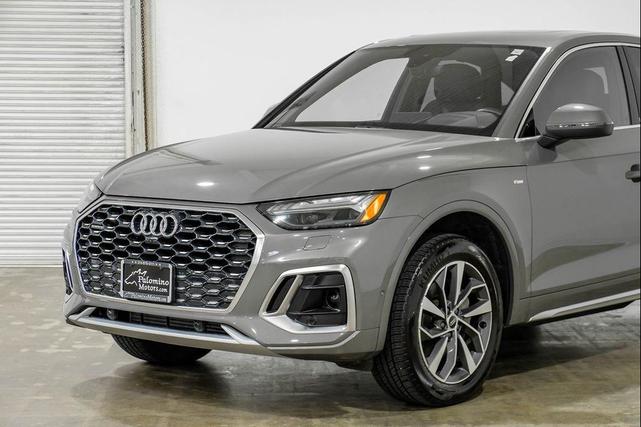 Photo of 2023 Daytona Gray Pearl Effect Audi Q5