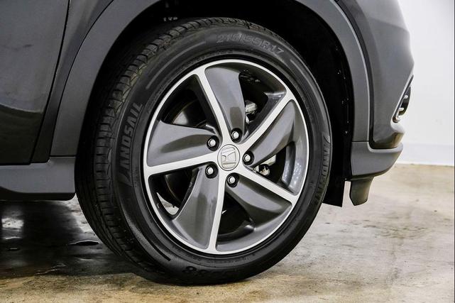 Photo of 2022 Crystal Black Pearl Honda HR-V