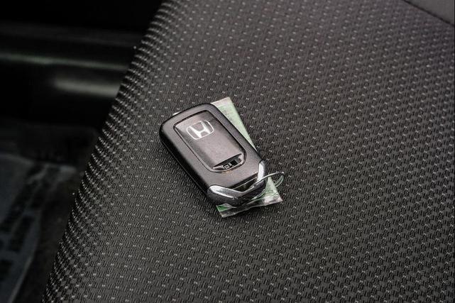 Photo of 2022 Crystal Black Pearl Honda HR-V