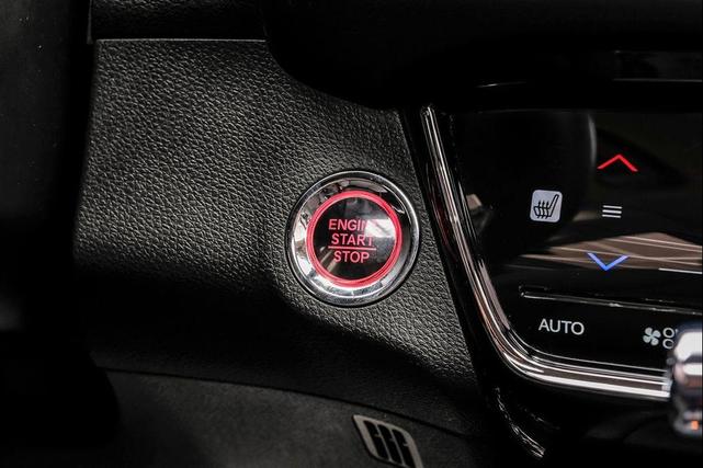 Photo of 2022 Crystal Black Pearl Honda HR-V