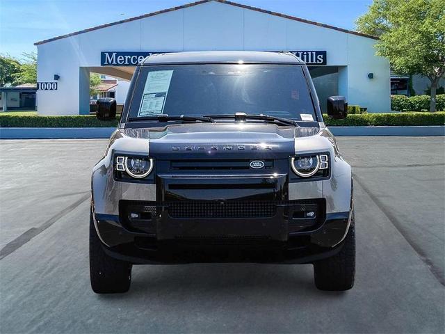 Photo of 2023 Silicon Silver Land Rover Defender