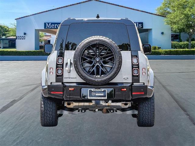 Photo of 2023 Silicon Silver Land Rover Defender