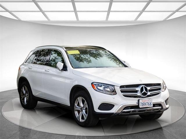 Photo of 2017 Polar White Mercedes-Benz GLC 300