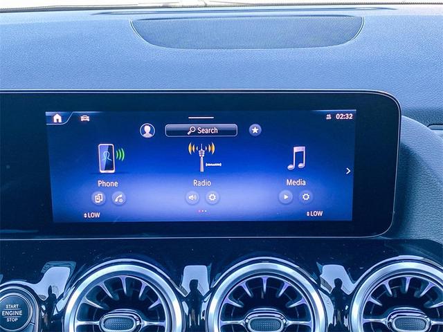Photo of 2024 Midnight Black Mercedes-Benz GLA 250