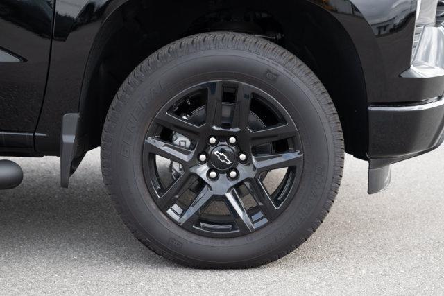 Photo of 2025 Black Chevrolet Silverado 1500
