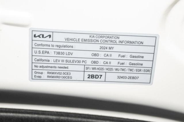 Photo of 2024 Clear White Kia Forte