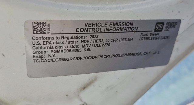 Photo of 2023 Summit White GMC Sierra 2500