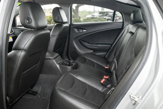 Photo of 2019 Silver Ice Metallic Chevrolet Volt