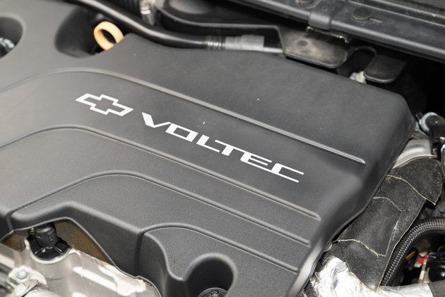 Photo of 2019 Silver Ice Metallic Chevrolet Volt