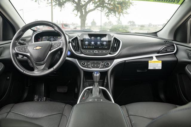 Photo of 2019 Silver Ice Metallic Chevrolet Volt