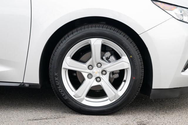 Photo of 2019 Silver Ice Metallic Chevrolet Volt