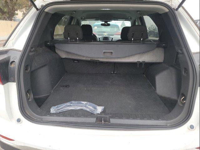 Photo of 2019 Summit White Chevrolet Equinox
