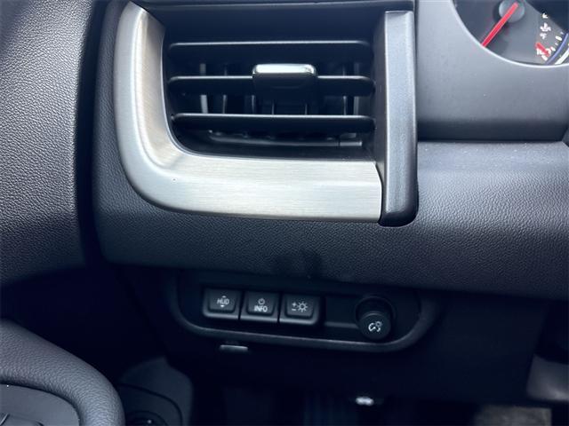 Photo of 2024 White Frost Tricoat GMC Terrain