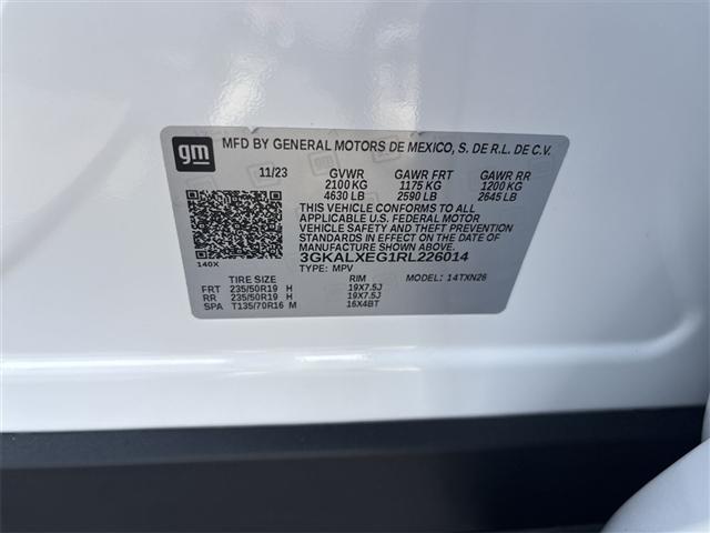 Photo of 2024 White Frost Tricoat GMC Terrain