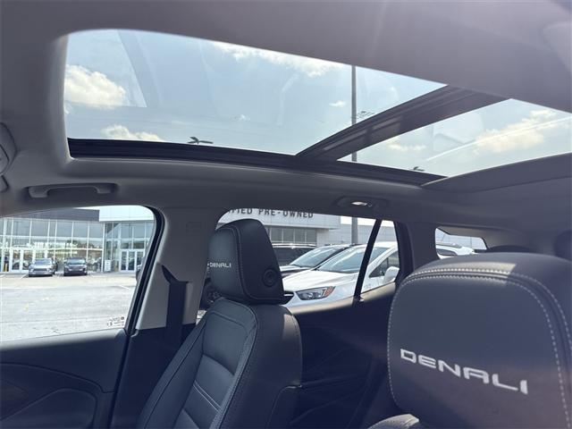 Photo of 2024 White Frost Tricoat GMC Terrain
