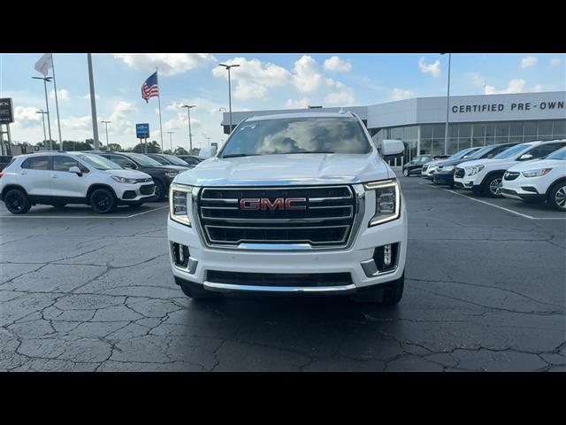 Photo of 2021 White Frost Tricoat GMC Yukon